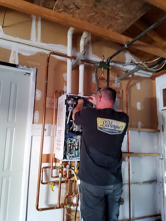 #COMPANYNAME} Gift of Heat Giveaway