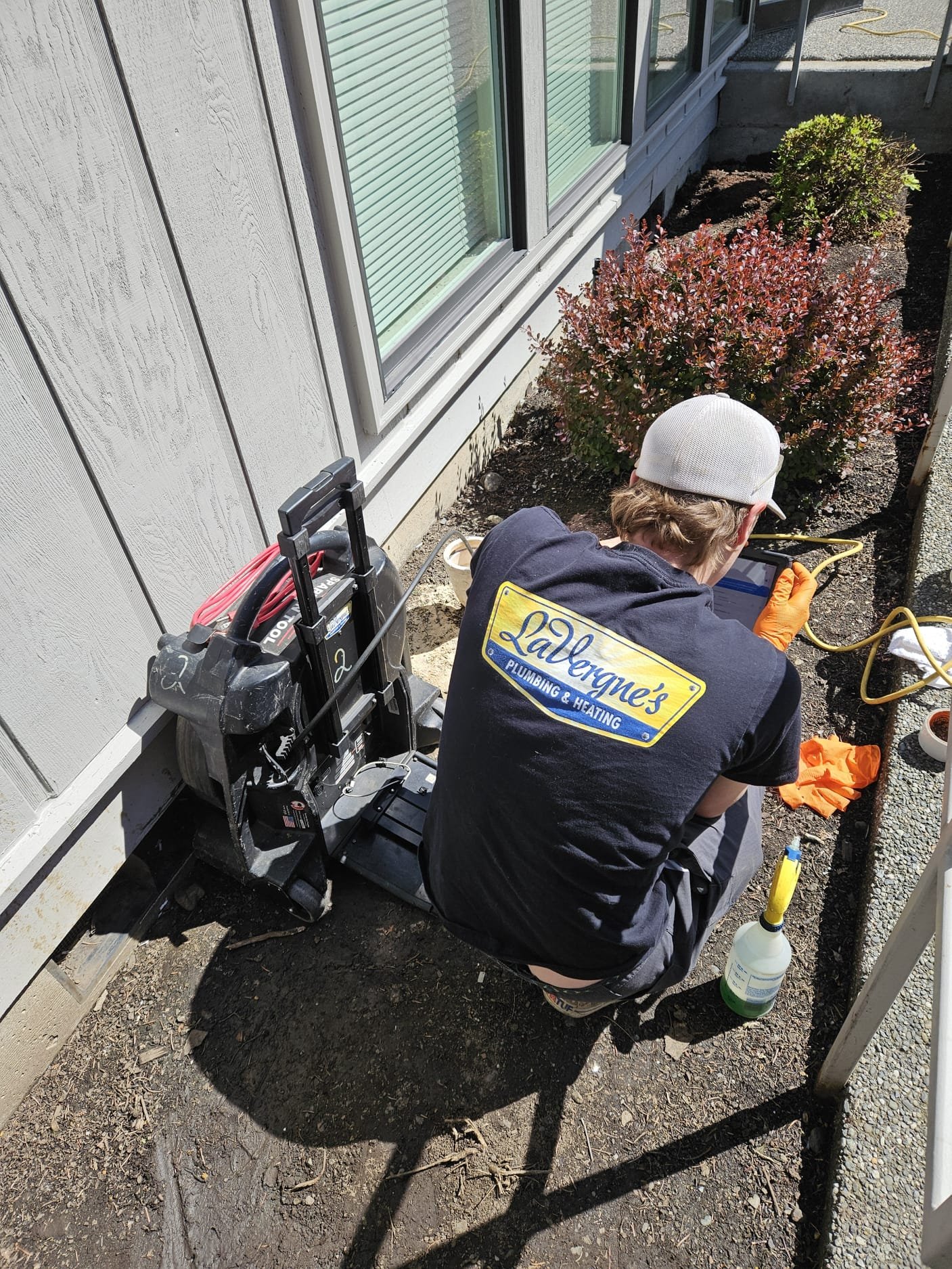 LaVergne's Technician in Everson, WA