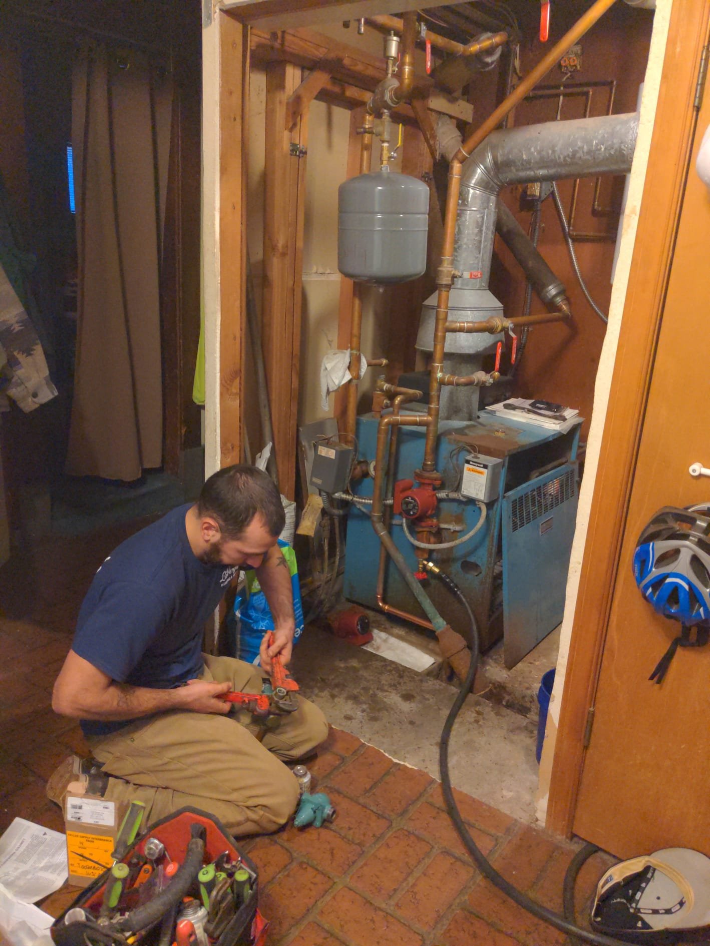 Emergency burst pipe repair in progress by LaVergne's 24/7 response team
