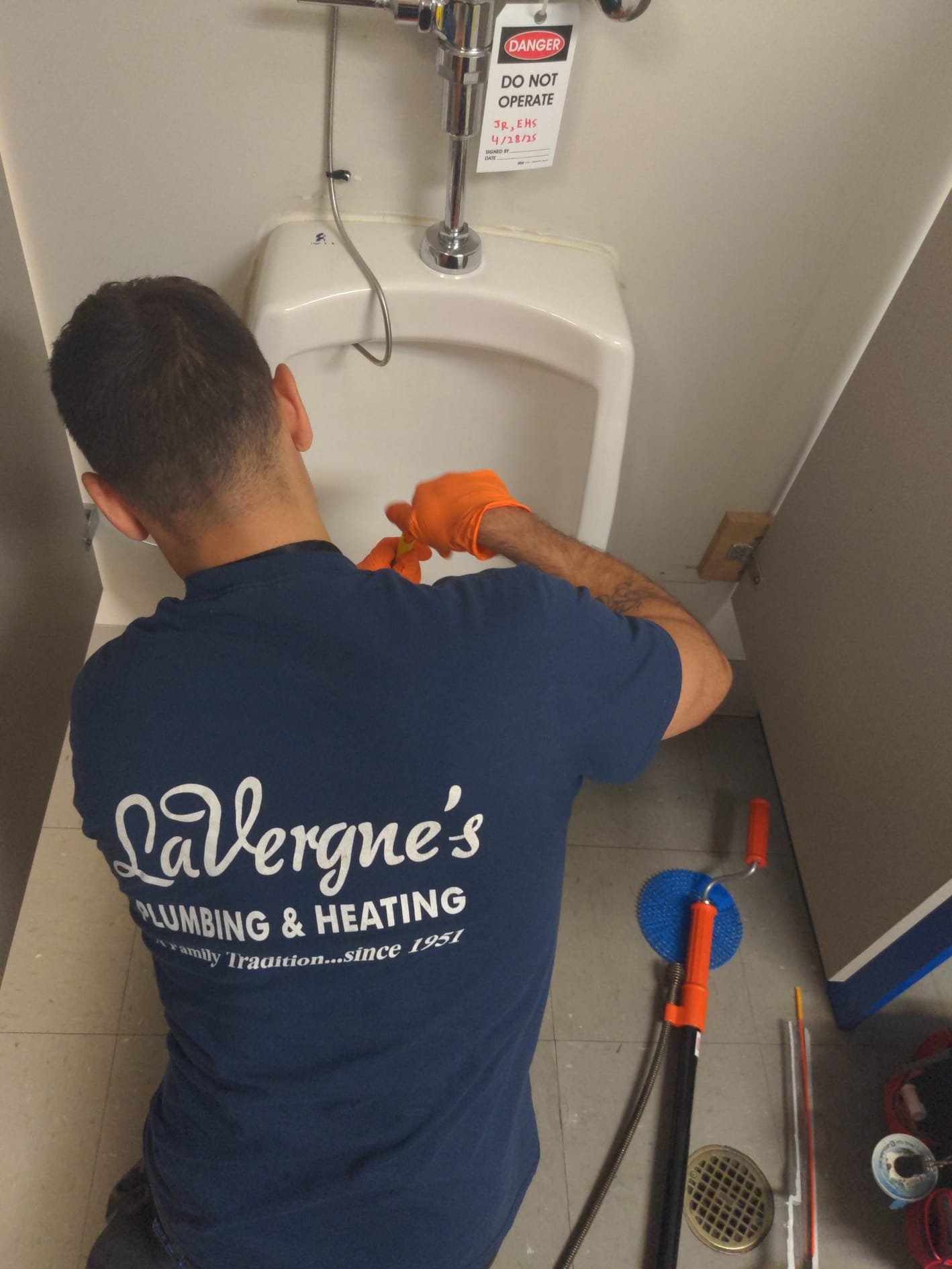 LaVergne's Technician in Blaine, WA