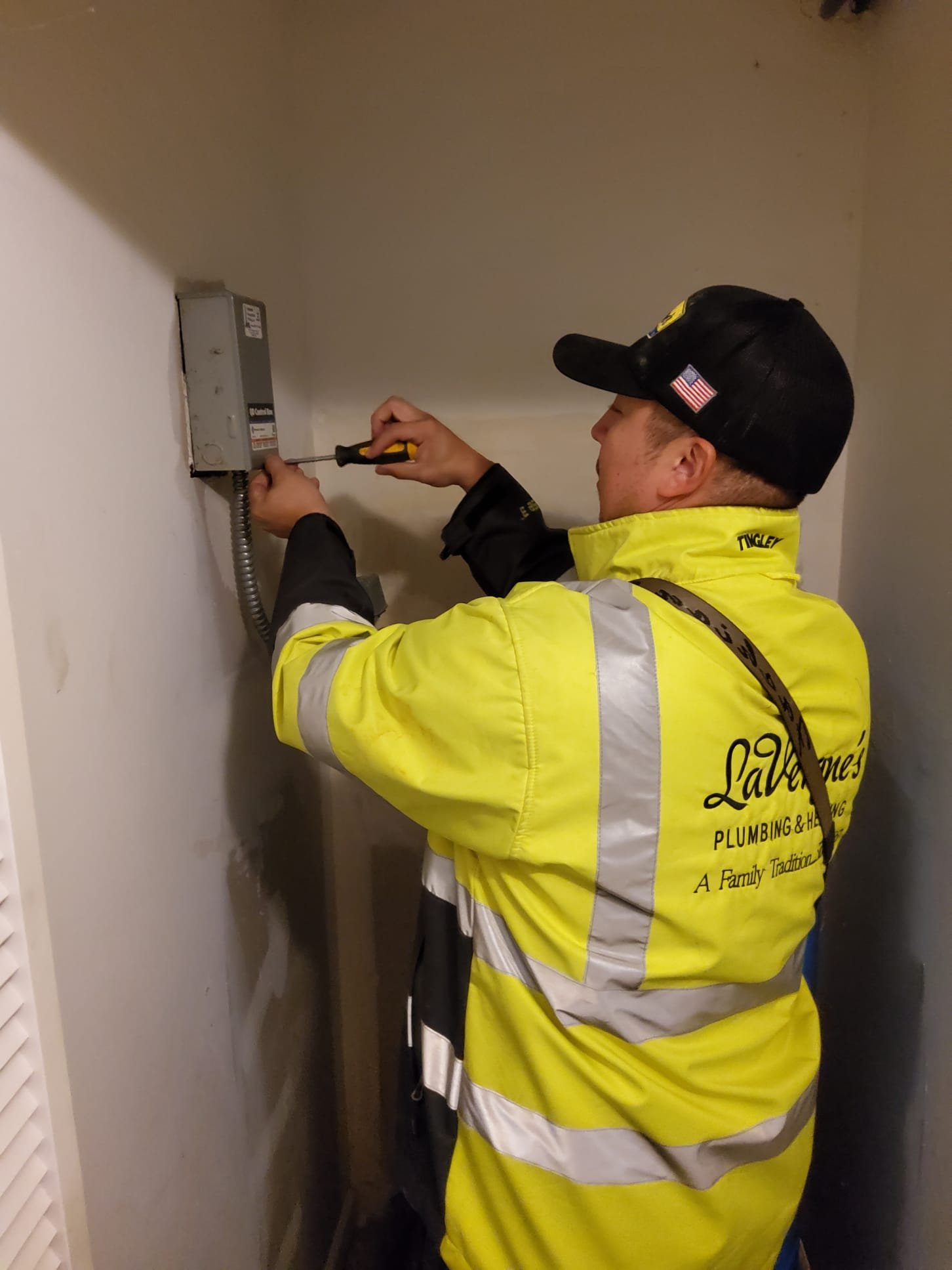 LaVergne's Technician in Anacortes, WA