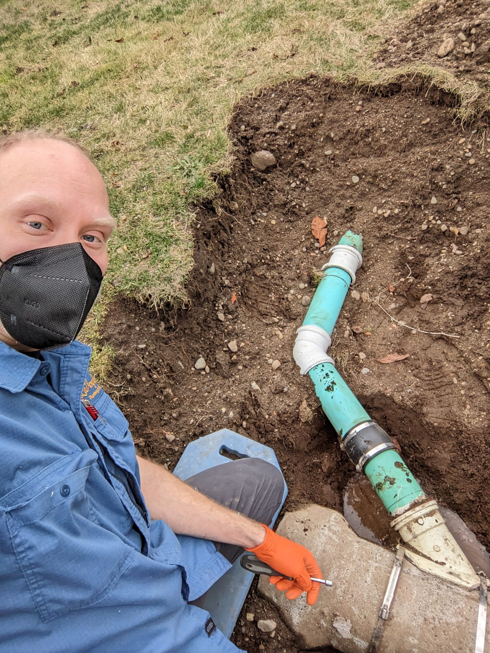 LaVergne's technician configuring operating modes on a newly installed heat pump water heater